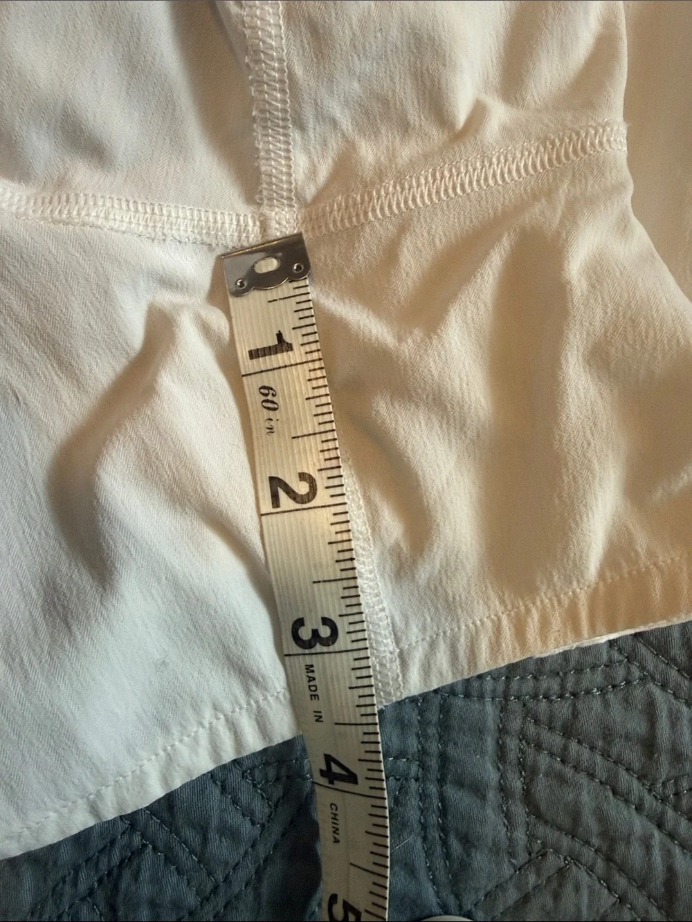 Lululemon Speed Yp White Women's Shorts Size 8
